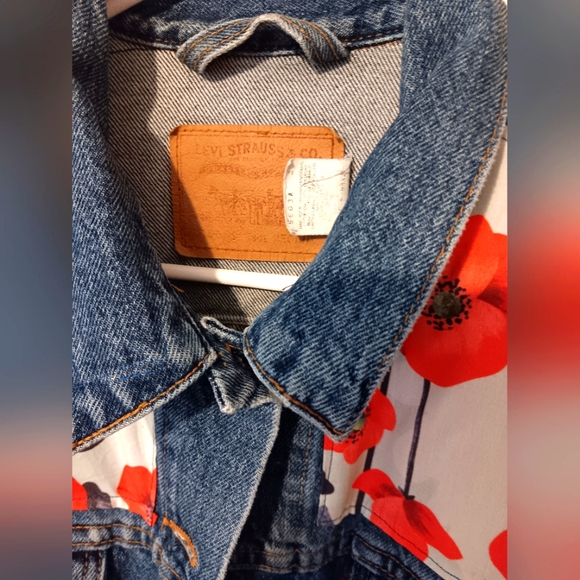 Levi Strauss & Co Denim Jacket Made in USA size M Poppy Flower Patchwork - Picture 5 of 7